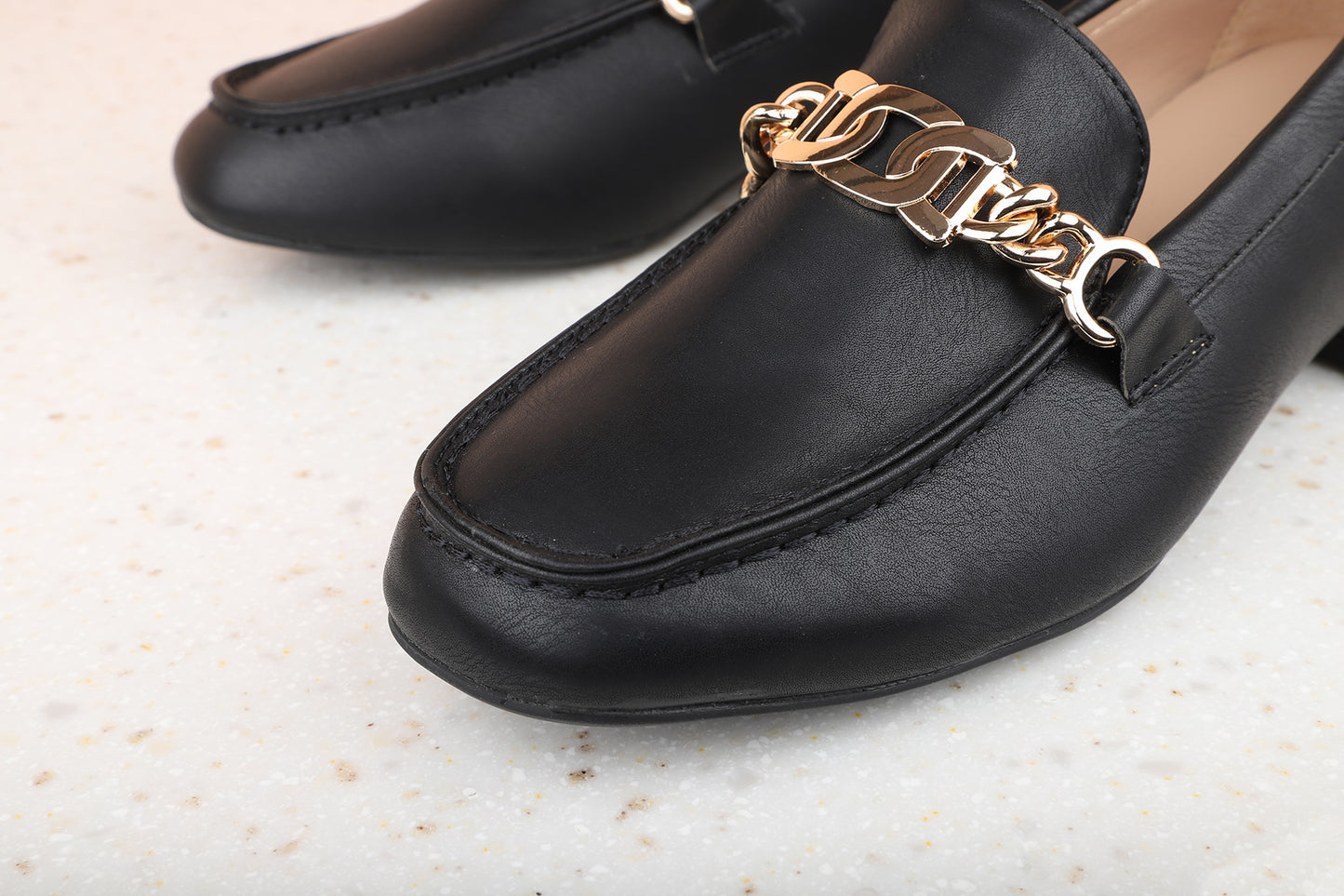 Women Black Solid Moccasins with Buckle Detail