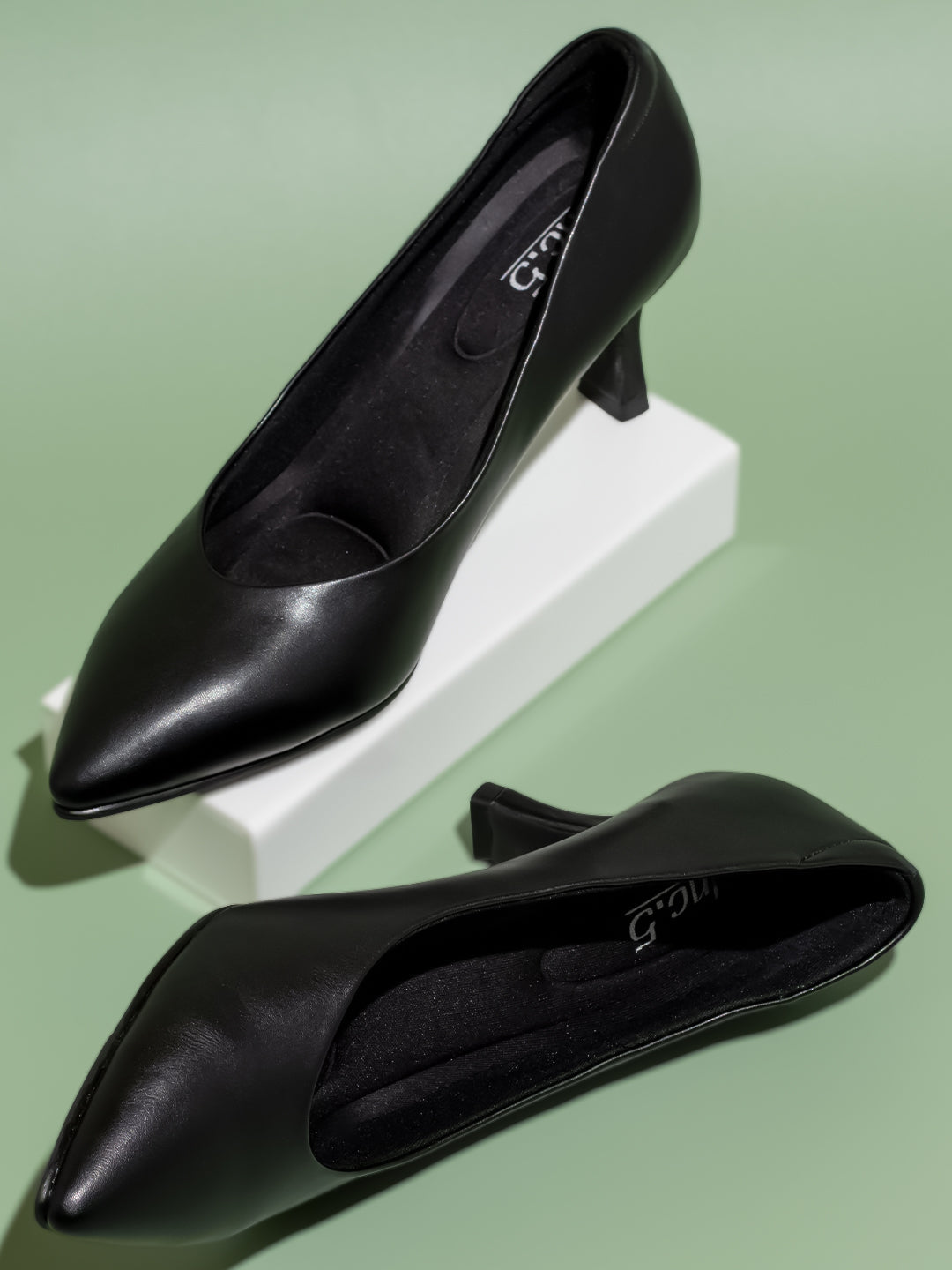 Women Black Pointed-Toe Slim Heel Pumps