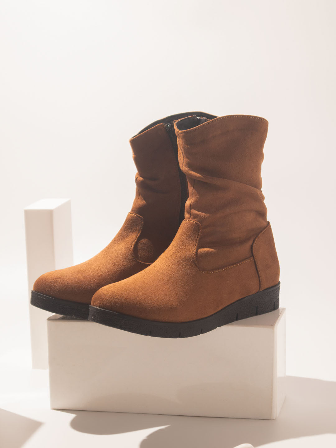 Women Tan Regular Boots