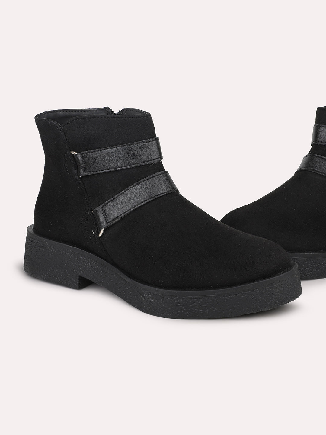 Women Black Heeled Mid-Top Regular Boots