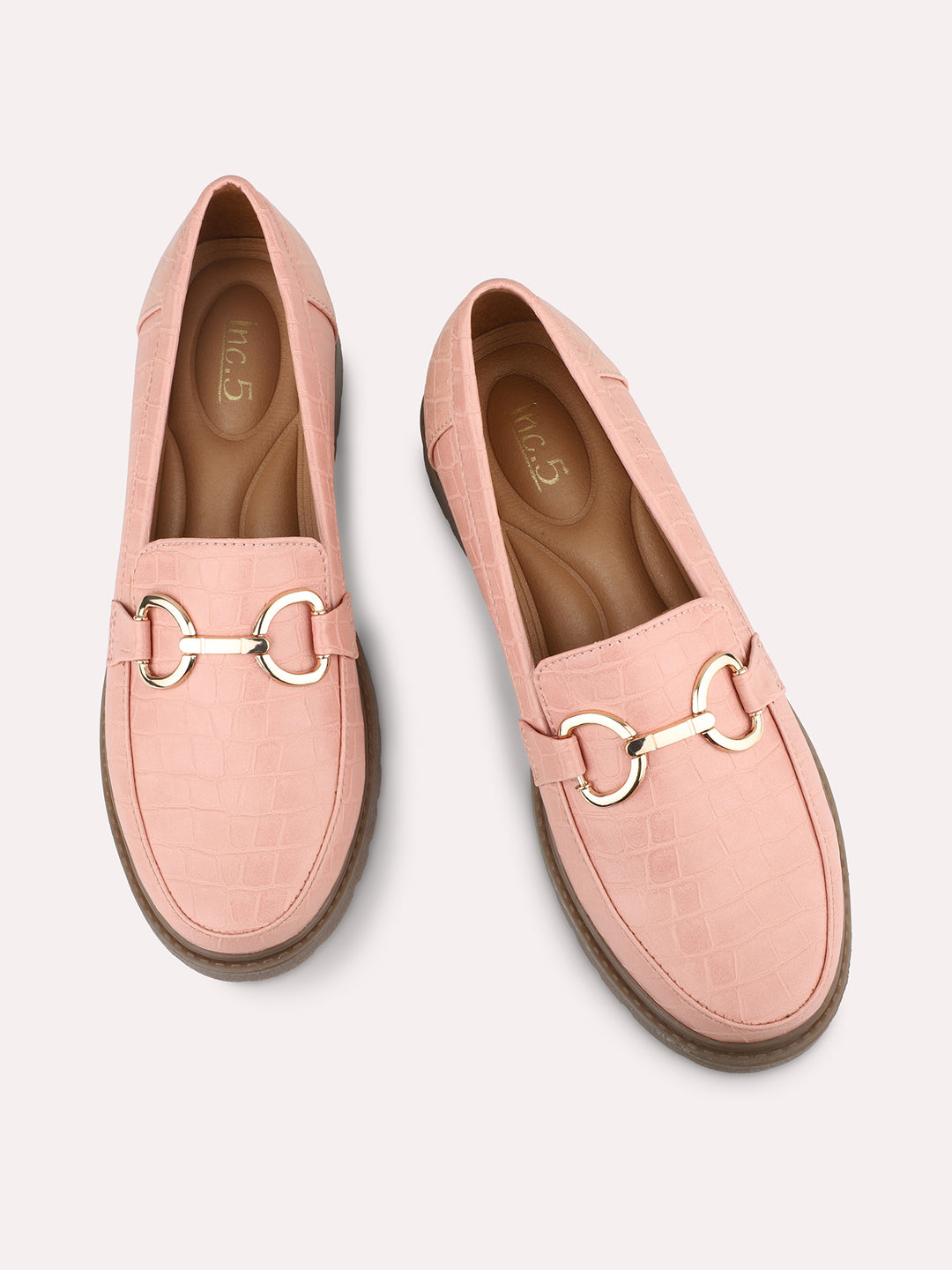 Women Peach Buckle Detail Moccasins