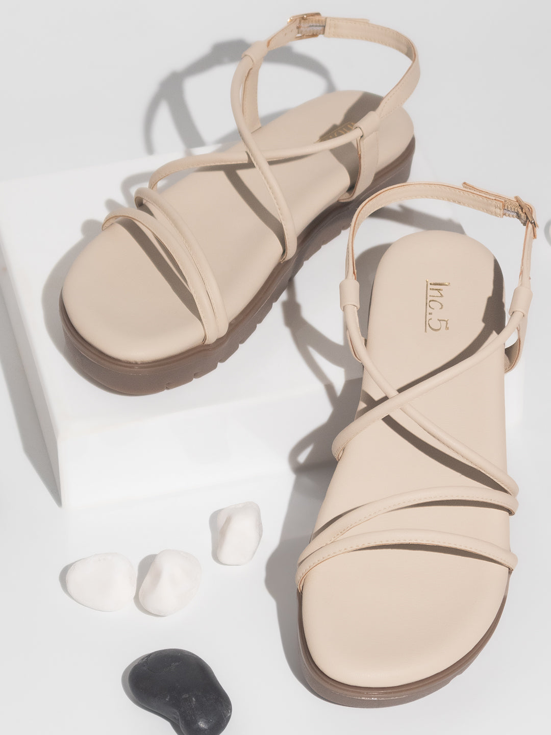 Women Cream Striped Open Toe Flats With Backstrap