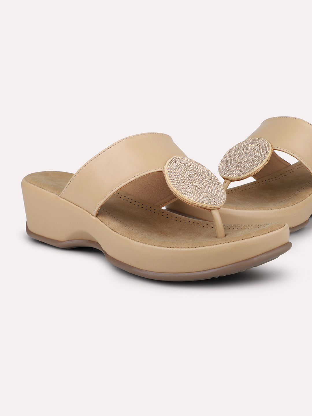 Women Beige Open Toe Comfort Sandals With Fittings